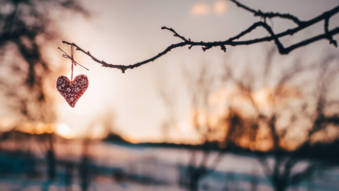 Luna Februarie: Zile geroase și tradiții ce încălzesc inimile în mijlocul iernii